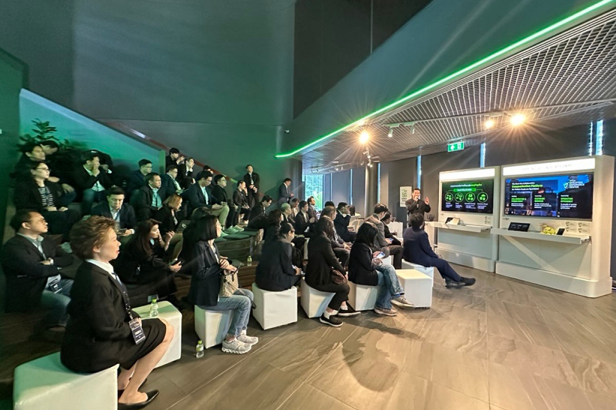 คณะผู้บริหารโครงการ DigitalCEO8 โดย depa ศึกษาดูงานสัมผัสการประยุกต์ใช้เทคโนโลยี และนวัตกรรมดิจิทัล จาก AIS EEC